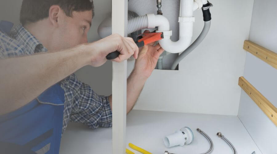 Professional sewer line replacement in Almont, MI